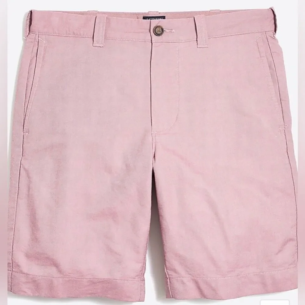 J. Crew Gramercy pastel orange oxford flat front shorts. Size 30. 100% cotton.
